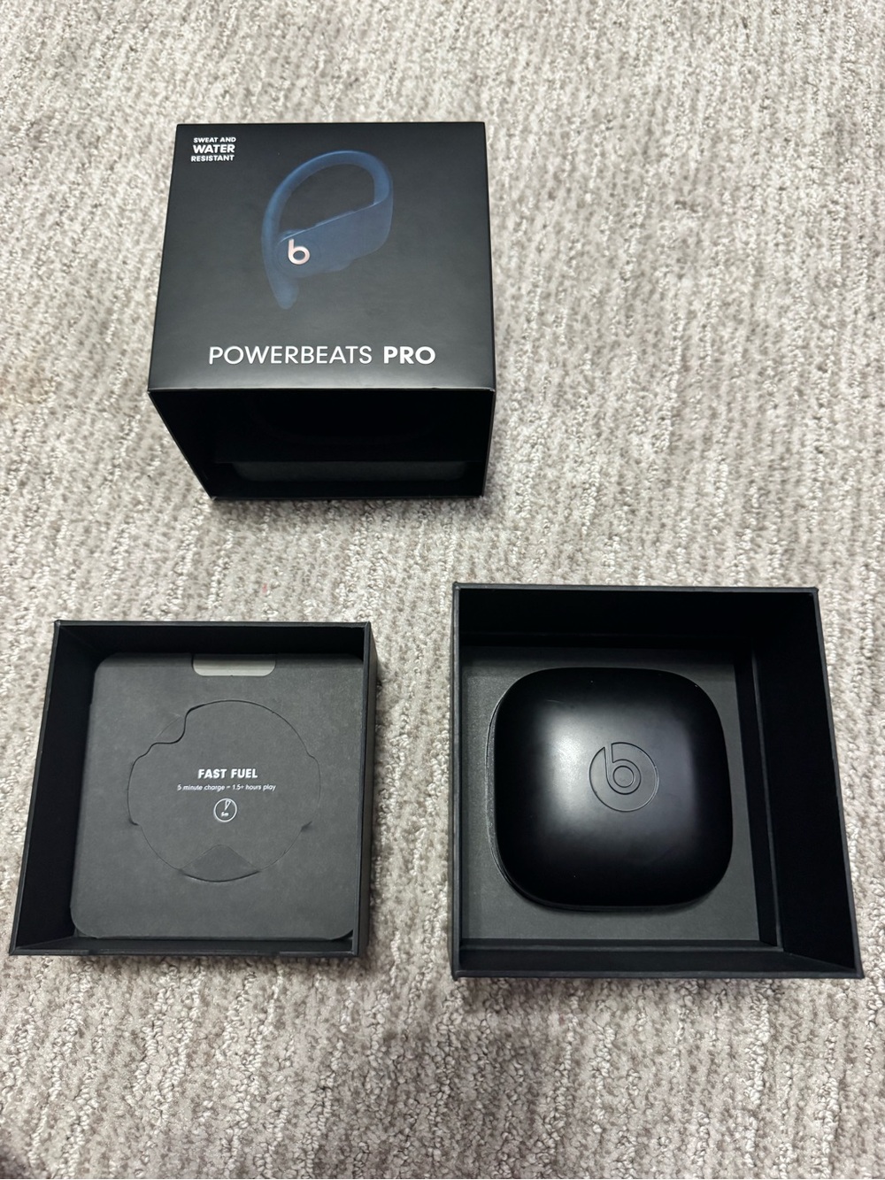 Beats by Dre Powerbeats Pro Navy Blue True Wireless Earbuds with Charging Case - Picture 5 of 8